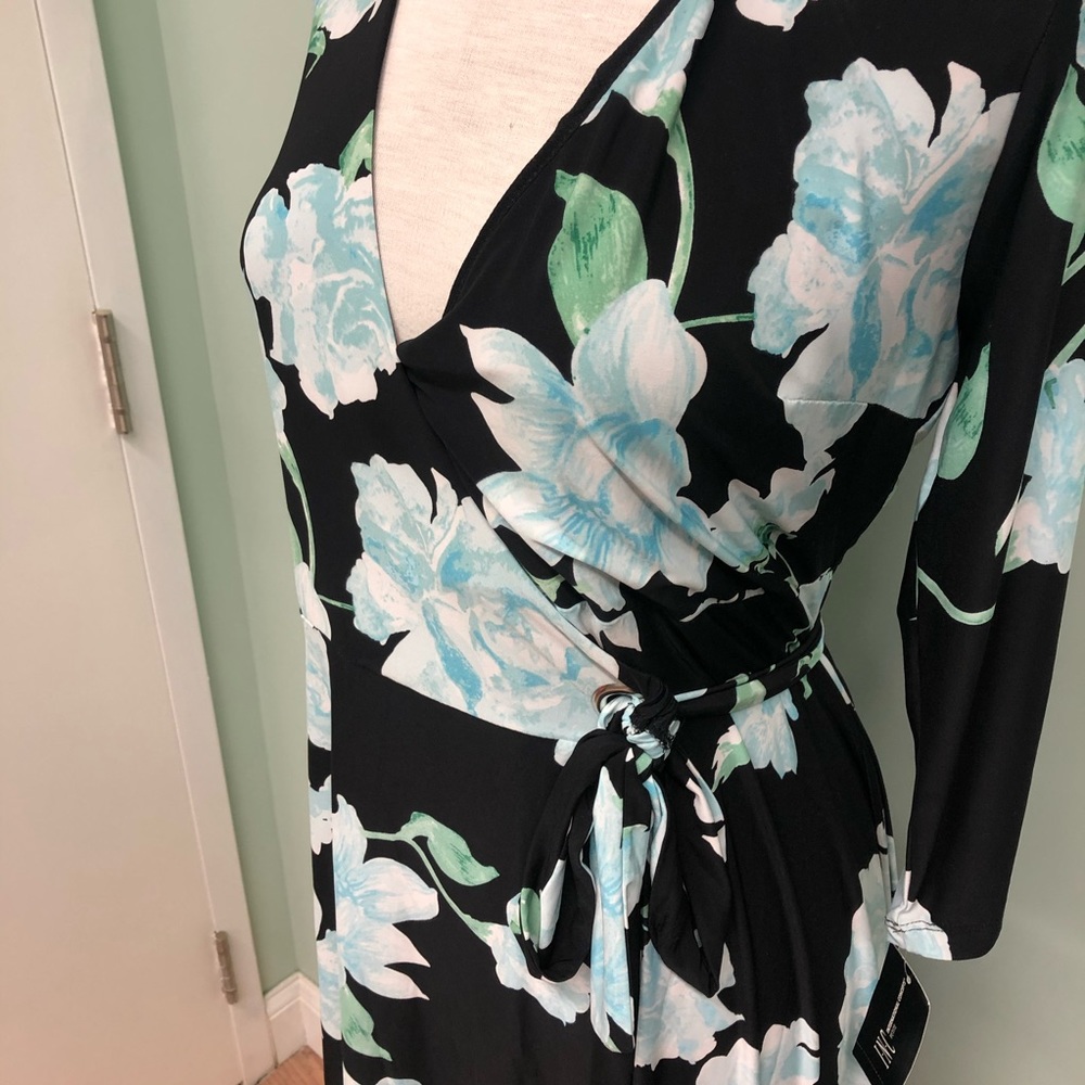 INC | Women’s Floral Wrap Dress | Size MP - Picture 4 of 4